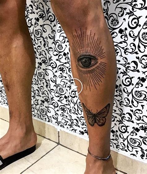 tatuaje en muslo hombre|tatuajes en el muslo.